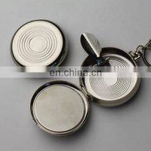 Custom Metal Clip Ashtray thumbnail-4