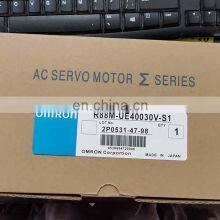 Original Packing High Speed Stepper Servo and Drive R88M-UE40030V-S1 AC 220v Servo Motor Controller thumbnail-5