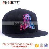Wholesale 3D Embroidery Snapback Hats Custom thumbnail-1