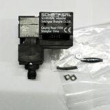 AZ 15ZVRK-1476-1 Safety Interlock Switch, Fibreglass, Schmersal thumbnail-3