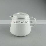 Wholesale Cheap White Ceramic Teapot in Stock thumbnail-1