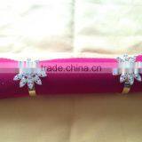 Gold Diamond Big Flower Shape Napkin Ring thumbnail-4