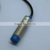 High Reliable Electrical Control Capacitive Proximity Switch thumbnail-3