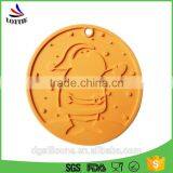 China Manufacturer Round Shape Silicone Pot Mat Custom Silicone Placemat thumbnail-1