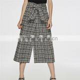 Black and White Patterned Bow Embellished Tartan Culotte Pants Slacks thumbnail-4