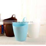 Plastic Dust Bin Trash Can Simple European Style Waste Bins PP Dust Bin Shake Covered Trash Can Cute Round Trash Can With Lid thumbnail-4