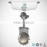 4Inch PN10/16 Worm Operated Stainless Steel 316 Cast Iron Wafer Price Knife Gate Valve thumbnail-4