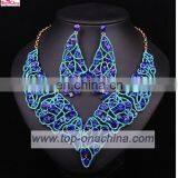 2017handmade Jewelry Set Leaf DesignsRoyal Bule Color Necklace for Weddinghinestone Earing for Bride thumbnail-1