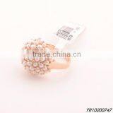 Ivory or Freshwater Pearl Cluster Mood Smart Ring thumbnail-1