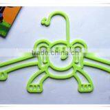 Factory Supply Fancy Elephant Shape Kid Plastic Clothes Hanger Ph012 thumbnail-2