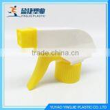 2015 Good Quality New Plastic Foam Nozzle Trigger Sprayer thumbnail-3