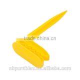 Portable Mini Clothes Peg Plastic Beach Chair Mat Peg thumbnail-3