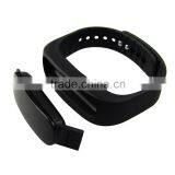 New Product China Supplier Intelligent Health Tracker Bluetooth Bracelet Review thumbnail-5