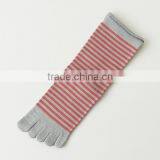 Best Socks Manufacturer Japanese Design OEM School Teen Girls Red White Stripes Pure Cotton Knitting Five Toe Socks