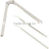 Classic Nut Cracker With 4 Picks