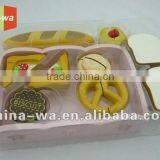 Wooden Fresh Baked Food Toy Kit for Children's Pretend Play thumbnail-1