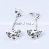 Long Fashion Design Raw Material Engraved Hanging Pave Diamond Earrings thumbnail-3