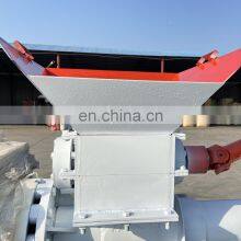 Пластиковая перерабатывающая техника. Загрузочное устройство в виде клешней. Стоимость пластиковой перерабатывающей машины. Машина для переработки ПП и ПЭ в пластиковые гранулы