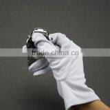 Microfiber Jewelry Cleaning Gloves thumbnail-2