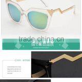 Latest Models Sunglasses Fashion Female Sunglasses Manufacturers thumbnail-3