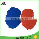China Manufacturers Food Grade Eco-friendly Banana Shape Insulated Silicone Mat thumbnail-2