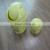Round Swing-top Plastic Trash Can thumbnail-1