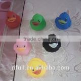 Custom 100% food grade silicone rubber duck bath toy with squeaker