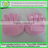 High Quality Food Grade Flexible Anti Cellulite Body Massager Silicon Exfoliater Brush Glove Scrub Bath/Shower thumbnail-1