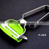 P040 kitchen utensil stainless steel Eco-friendly ceramic peeler with ruber fridge magnets