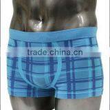 Men Seamless Underwear Flannel Pattern Boxer Short thumbnail-1