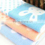 Towel Manufactory Customized White Rabbit Pattern Yarn-edyed Pure Cotton Children Towel thumbnail-3