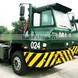Low Price Sinotruk HOVA 4x2 Port Terminal Tractor Truck for Sale