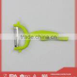 ZY-N1056 Hot Selling Stainless Steel Julienne Vegetable Peeler With Unique Style Handle thumbnail-4