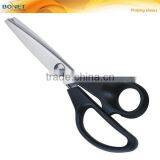 S21004 LFGB Certificated 8-1/2" Pinking Shears With Plastic Handle thumbnail-1