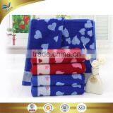 China Manufacturer Wholesale Cheap Couple Towels Heart-shaped Jacquarded Bamboo Face Towel Red and Blue Wedding Towel 35cm*75cm thumbnail-5