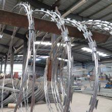 Double Concertina Razor Barbed Wire Galvanized Mesh Roll With Clips for High Security Fencing thumbnail-3