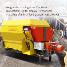 16-cubic-meter Horizontal Forage Mixer, Tmr Cattle and Sheep Mixer for Farms, Double Helix Feeding Mixer for Breeding thumbnail-1