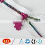 Fashion Cheap Price Colorful Teeth Plastic Zipper thumbnail-2