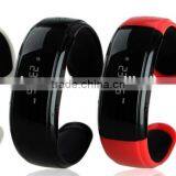 Factory Direct Supply Bluetooth Bracelet, Sleep Mornitoring Smart Bracelet, Mini Size Bluetooth Wristband