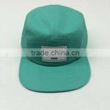 Wholesale Custom Flat Brim Green Camper Caps And Hats Woven Label Logo At Front Panel Nylon Strap With Plastic Buckle thumbnail-1