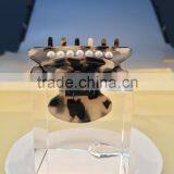 6 Teeth Handmade Pearl Decorative Hair Claw 2015 New Design Hollow Out Magic Clamps Chinese Suppliers for Fashion Claws thumbnail-2