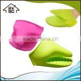 NBRSC Hot Products Custom Design Food Grade Kitchen ToolSilicone Mitts Silicone Heat Gloves Siliconr Grill Glove thumbnail-3