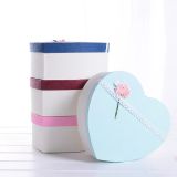 Flat paper flat gift box with lid