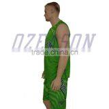 Guangzhou Factory Oem Wholesale Custom Team Basketball Jerseys Reversible Mesh Basketball Jerseys thumbnail-3
