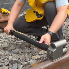 Rail Profile Measuring Instrument for Track Maintenance thumbnail-5