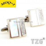 TZG00388 Shell Cufflink