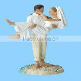 Romantic Beach Wedding Couple Figurine thumbnail-1