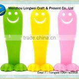 Smiley Face Standing Plastic Shoe Horn/telescopic Shoe Horn