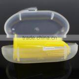 Cool and Soft Fingertip Toothbrush thumbnail-4