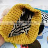 Wholesale Fashion Warm Striped Knitted Pom Pom Winter Hats for Children thumbnail-5